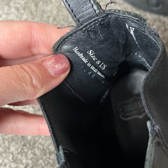 THURSDAY Duchess Leather Chelsea Boots 8 - Picture 9 of 9